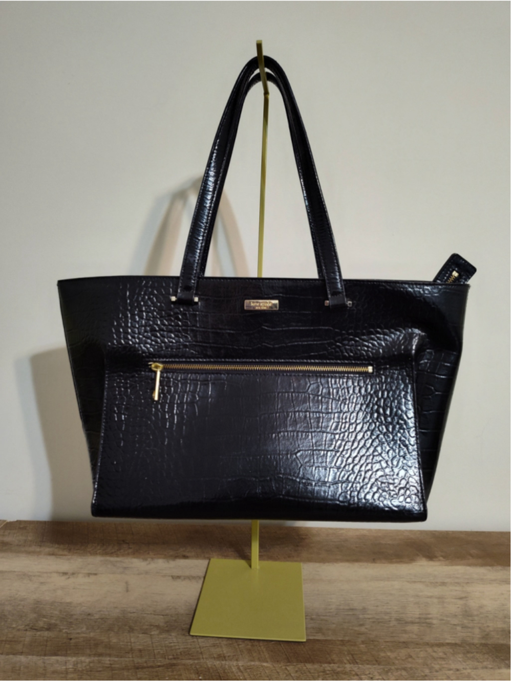 Women's Kate Spade Black Crocodile Embossed Tote Bag, One Size